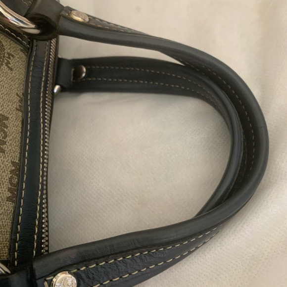 MCM limited boston’s bag - Picture 8 of 11